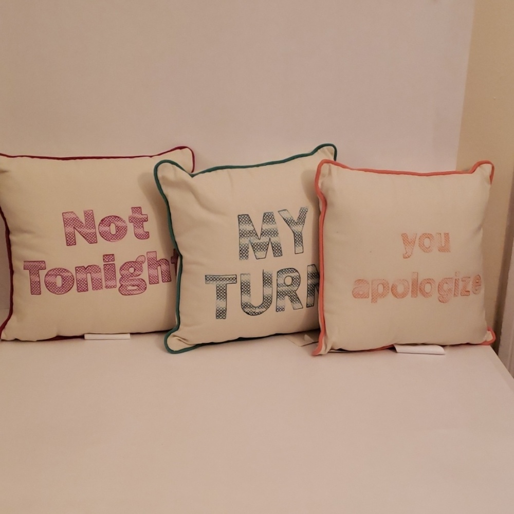 Pillows - Picture 3 of 8